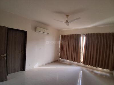 Bedroom Image of 5950 Sq.ft 4 BHK Apartment / Flat for sale in KP Luxuria, Bhayli Vadodara for Rs. 22500000
