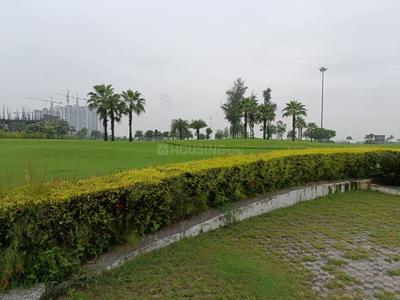 Image of 100 Sq.ft Residential Plot / Land for sale in Supertech Golf Country, Yeida, Greater Noida for Rs. 7000000