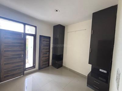 Bedroom Image of 1600 Sq.ft 3 BHK Builder Floor for sale in Shri Northview Avenue, Utrathiya Zirakpur for Rs. 7900000