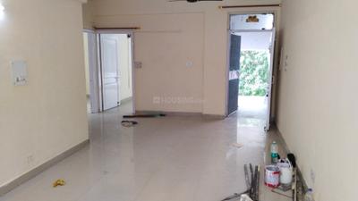 Living Room Image of 1300 Sq.ft 3 BHK Apartment / Flat for rent in Batla Apartments, Patparganj New Delhi for Rs. 36000