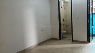 Bedroom Image of 1130 Sq.ft 3 BHK Builder Floor for sale in Vivek Vihar New Delhi for Rs. 17500000
