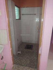 Bathroom Image of 650 Sq.ft 1 RK Independent House for rent in Kovilambakkam Chennai for Rs. 9000