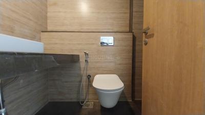 Image of 1650 Sq.ft 3.5 BHK Apartment / Flat for sale in Lodha Woods, Kandivali East, Mumbai for Rs. 37500000