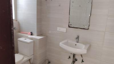 Image of 2350 Sq.ft 4 BHK Apartment / Flat for rent in Omaxe Heights, Sector 86, Faridabad for Rs. 45000