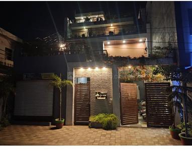 Image of 450 Sq.ft 1 BHK Builder Floor for rent in Vijay Nagar, Indore for Rs. 14000
