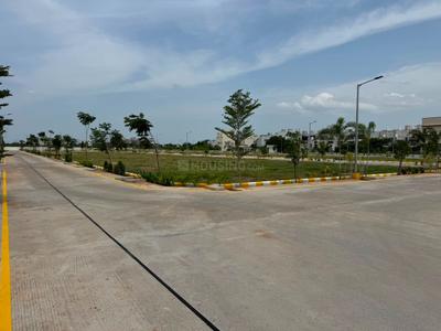 Image of 1369 Sq.ft Residential Plot / Land for sale in Navalur, Chennai for Rs. 7530000