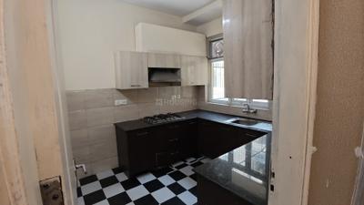 Kitchen Image of 2250 Sq.ft 3 BHK Builder Floor for sale in Ansal Esencia Sector 67, Sector 67 Gurgaon for Rs. 19500000
