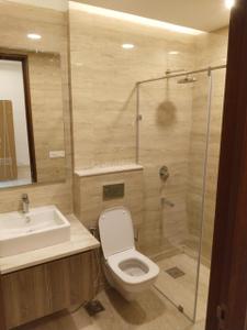 Bathroom Image of 3090 Sq.ft 3 BHK Apartment / Flat for rent in Ambience Creacions, Sector 22 Gurgaon for Rs. 110000