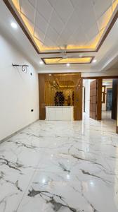 Living Room Image of 1750 Sq.ft 4 BHK Apartment / Flat for sale in Sector 73 Noida for Rs. 7695000