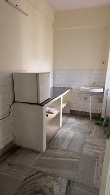 Kitchen Image of 1050 Sq.ft 2 BHK Apartment / Flat for rent in Kalighat Kolkata for Rs. 50000