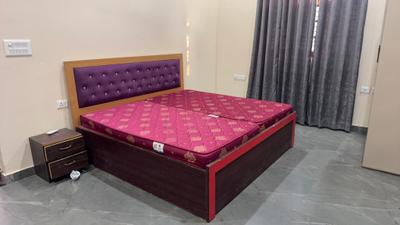 Bedroom Image of 1850 Sq.ft 2 BHK Builder Floor for rent in Indira Nagar Lucknow for Rs. 24500