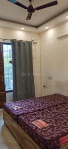 Bedroom Image of 930 Sq.ft 1 BHK Independent House for rent in HUDA Plot Sector 38, Sector 38 Gurgaon for Rs. 25000