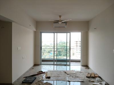 Living Room Image of 1350 Sq.ft 2.5 BHK Apartment / Flat for sale in K Raheja Vistas, Powai Mumbai for Rs. 39600000