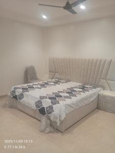 Bedroom Image of 3600 Sq.ft 4 BHK Builder Floor for sale in Vasant Vihar New Delhi for Rs. 128000000