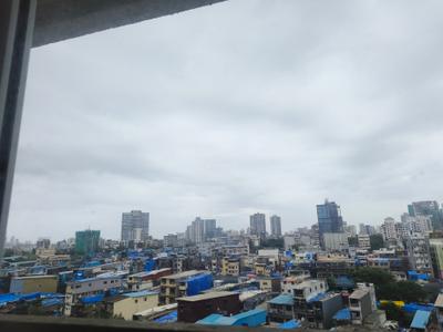 Image of 786 Sq.ft 2 BHK Apartment / Flat for sale in Shapoorji Pallonji BKC 28, Bandra East, Mumbai for Rs. 25300000