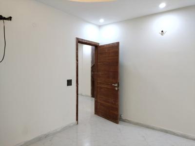 Bedroom Image of 1500 Sq.ft 4 BHK Builder Floor for sale in Bharat Vihar New Delhi for Rs. 17000000