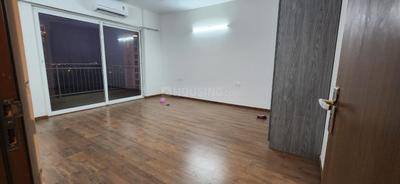 Bedroom Image of 1800 Sq.ft 4 BHK Apartment / Flat for sale in Shapoorji Pallonji JoyVille, Sector 102 Gurgaon for Rs. 33000000