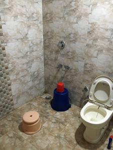 Bathroom Image of Saksham pg  in Indirapuram, Ghaziabad