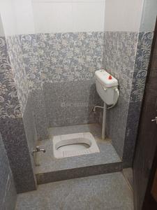 Bathroom Image of 1200 Sq.ft 3 BHK Independent House for rent in Khagaul Patna for Rs. 10000