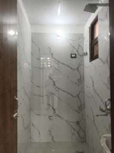 Common Bathroom Image of 1500 Sq.ft 3 BHK Apartment / Flat for sale in Krishna Elite Homes, Noida Extension Greater Noida for Rs. 5750000