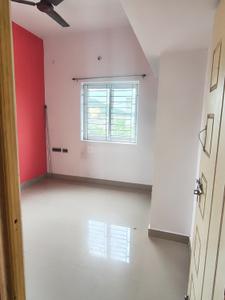 Bedroom Image of 800 Sq.ft 2 BHK Builder Floor for rent in Vandalur Hill Chennai for Rs. 17000