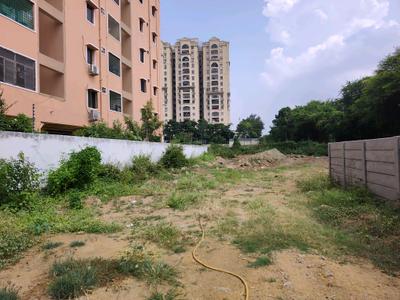 Image of 300 Sq.ft Residential Plot / Land for sale in Hafeezpet, Hyderabad for Rs. 50000000