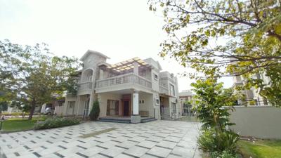 5 BHK Villa