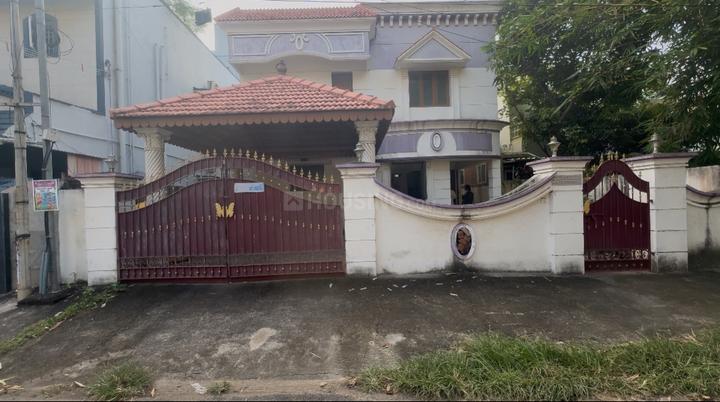 S A REAL ESTATE Main Image 1