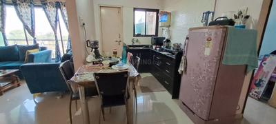 Kitchen Image of 1090 Sq.ft 2 BHK Apartment / Flat for sale in Solitaire Residency, Sima Nagar Surat for Rs. 3200000