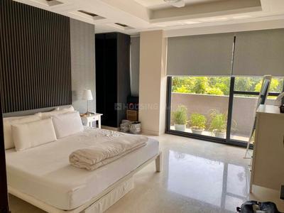 Bedroom Image of 3000 Sq.ft 4 BHK Builder Floor for rent in DLF Phase 4 Gurgaon for Rs. 140000
