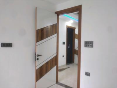 Bedroom Image of 1000 Sq.ft 3 BHK Builder Floor for sale in Govindpuri New Delhi for Rs. 6000000