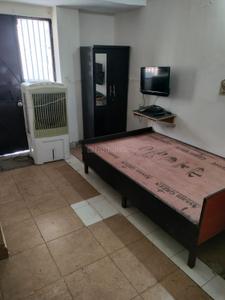 Bedroom Image of 4000 Sq.ft 3 BHK Builder Floor for rent in Jor Bagh New Delhi for Rs. 400000
