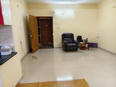 Hall Image of 950 Sq.ft 2 BHK Apartment / Flat for rent in Halasuru Bengaluru for Rs. 25000