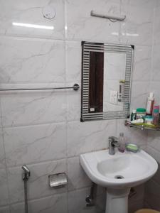 Image of 1410 Sq.ft 3 BHK Builder Floor for rent in East Of Kailash, New Delhi for Rs. 65000