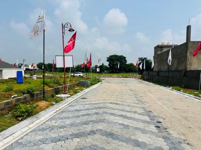 Luxury plots Plot View 1