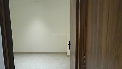 Bedroom Image of 700 Sq.ft 2 BHK Builder Floor for sale in Mayur Vihar Phase 1 New Delhi for Rs. 7500000