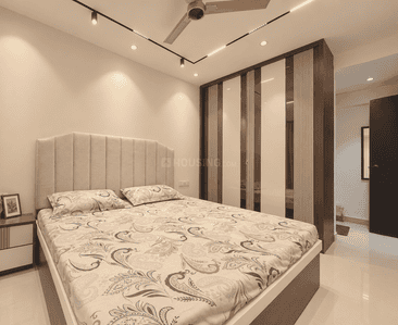 Image of 980 Sq.ft 2 BHK Apartment / Flat for rent in Sterling Apartment, Sion, Mumbai for Rs. 75000