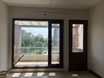 Bedroom Image of Nestly pg in Sector 108, Noida