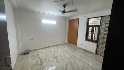 Bedroom Image of 1800 Sq.ft 3 BHK Builder Floor for sale in Ashoka Enclave Faridabad for Rs. 19000000