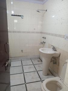 Image of 1750 Sq.ft 3 BHK Apartment / Flat for rent in CGHS Mandakini Apartment, Sector 2 Dwarka, New Delhi for Rs. 44000