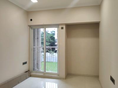 Bedroom Image of 950 Sq.ft 2 BHK Apartment / Flat for sale in Thane West Thane for Rs. 10000000