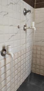 Bathroom Image of 300 Sq.ft 1 BHK Independent House for rent in Bichhia Gorakhpur for Rs. 5500