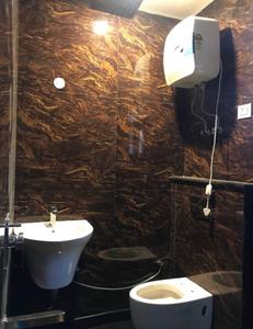 Bathroom Image of 900 Sq.ft 2 BHK Builder Floor for sale in Patel Nagar New Delhi for Rs. 11500000