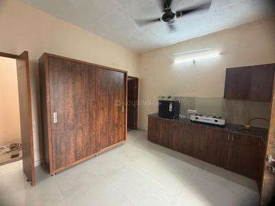 Bedroom Image of 800 Sq.ft 1 BHK Builder Floor for rent in Shaheed Bhagat Singh Nagar Ludhiana for Rs. 10000