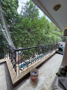 Balcony Image of 1200 Sq.ft 2 BHK Builder Floor for rent in Green Park Extension New Delhi for Rs. 80000