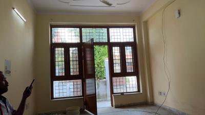 Living Room Image of 1292 Sq.ft 2 BHK Independent House for rent in Omicron II Greater Noida for Rs. 20000