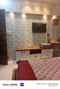 Bedroom Image of 1000 Sq.ft 2 BHK Apartment / Flat for rent in Satyam The Palm Residency, Mahalgaon Gwalior for Rs. 22000