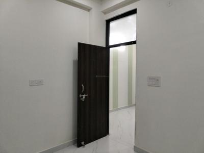 Bedroom Image of 650 Sq.ft 1 BHK Apartment / Flat for sale in Kambakshpur Noida for Rs. 2184300