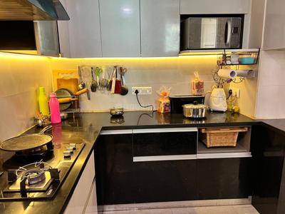 Kitchen Image of 1650 Sq.ft 3 BHK Independent House for rent in Jaypee Kensington Park Plot Phase 2, Sector 133 Noida for Rs. 40001