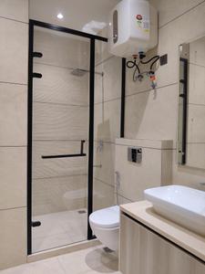 Bedroom One Image of 2613 Sq.ft 5 BHK Independent House for sale in DLF City Floor Phase 2, DLF Phase 2 Gurgaon for Rs. 125000000